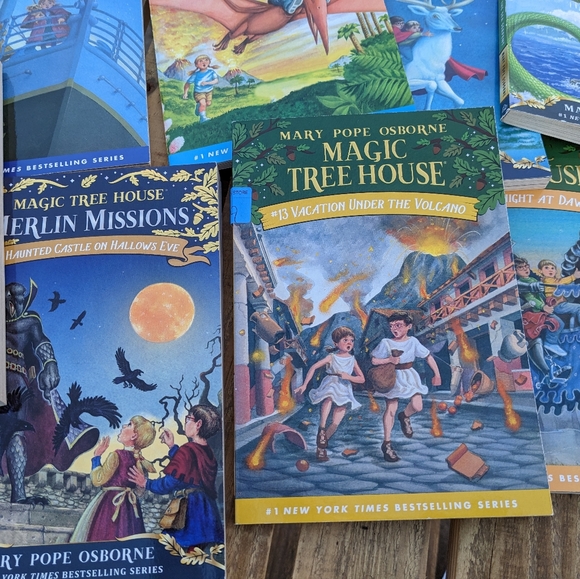 NEW Set of 9 Magic Tree House Paperback Books - Picture 3 of 5